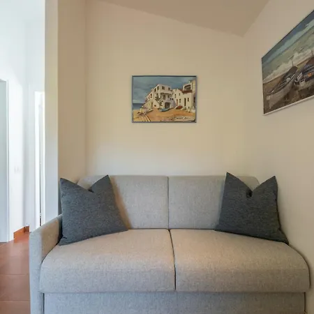 Charming With Terrace - 300m From The - Private Parking Dom wakacyjny *