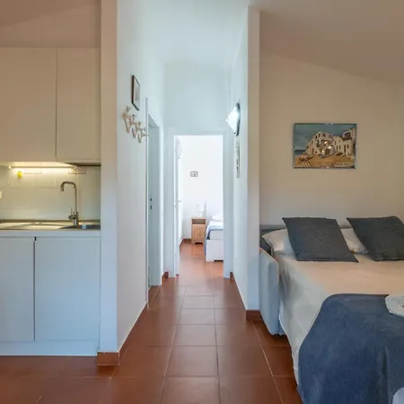 Charming With Terrace - 300m From The - Private Parking *
